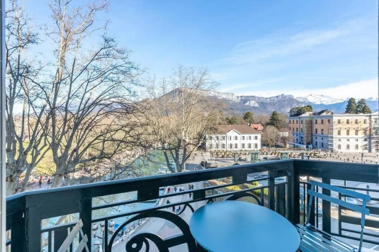 The Red Heart Of Annecy - Beautiful Apartment For 4 People Exterior photo